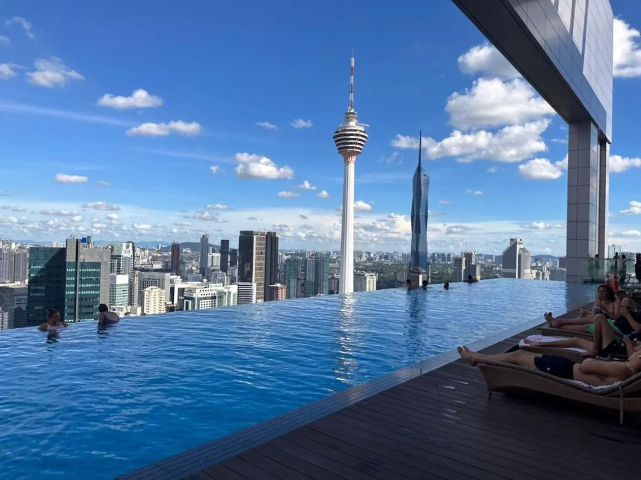 The Platinum Suites Klcc By Blissful Kuala Lumpur Apartment